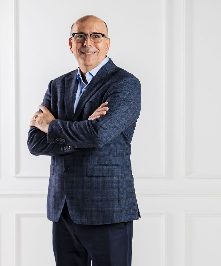 Rubén Suárez, Fundador y Consultor Principal